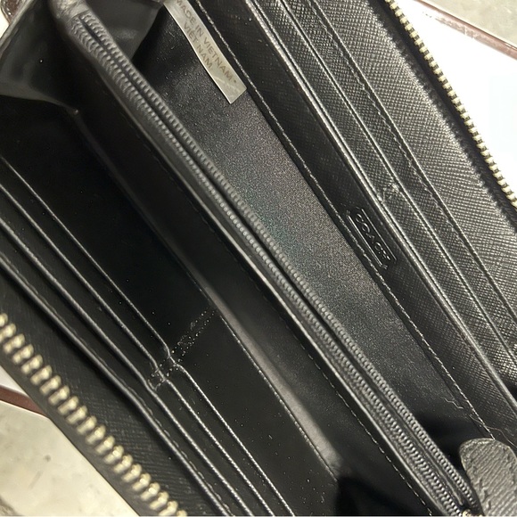 Coach Matching Set - Picture 5 of 6